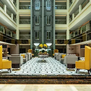 Four Points By Sheraton Production City, Dubaj